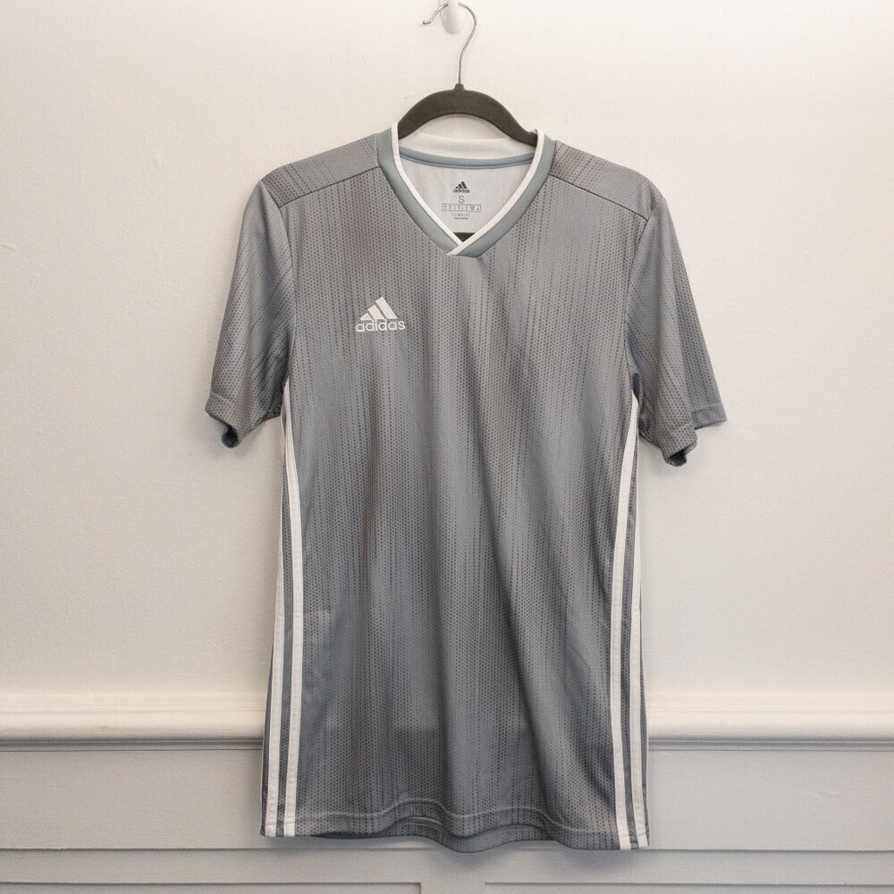 Adidas Climalite Gray Athletic V-Neck Shirt Size Small Sport Training Tee